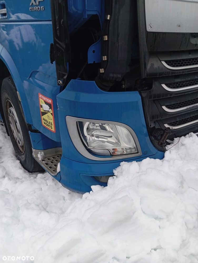 DAF XF 106 EURO 6 OKULAR PRAWY - 1