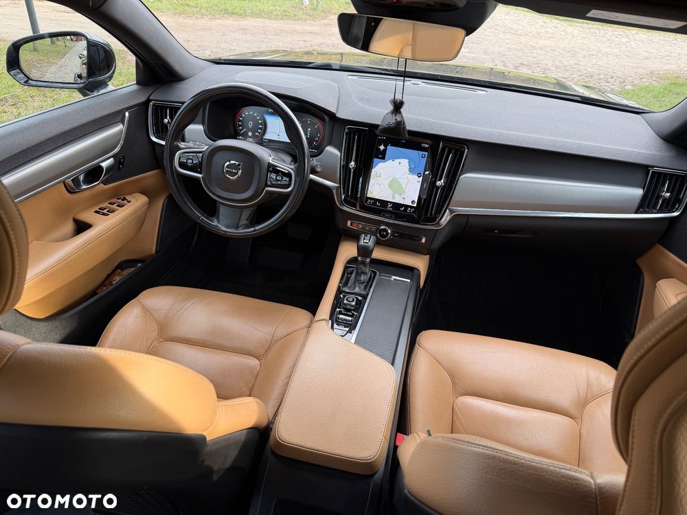 Volvo V90 D4 Geartronic Momentum Pro - 5