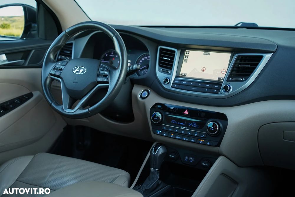 Hyundai Tucson 2.0 CRDI 4WD 6AT Luxury+ - 14