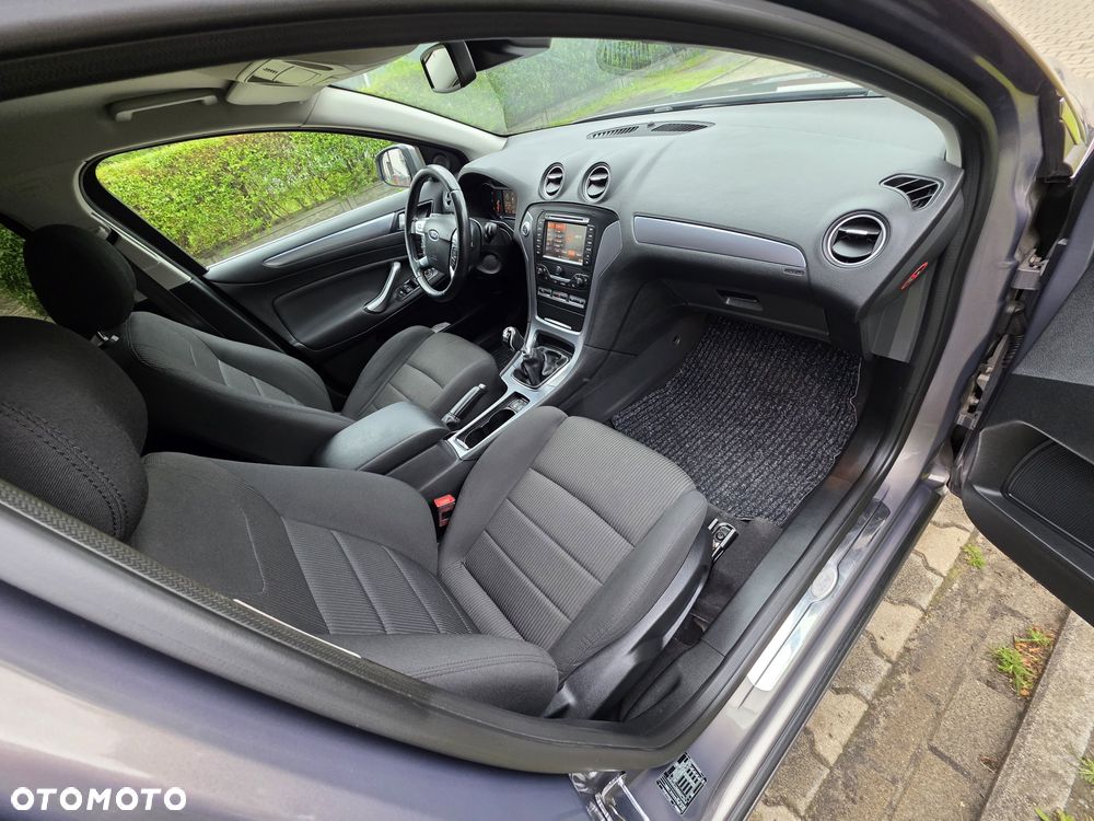Ford Mondeo - 5