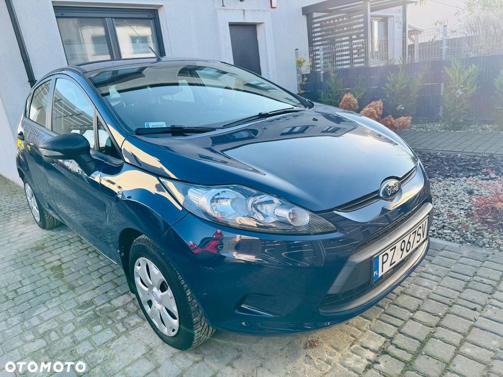 Ford Fiesta 1.25 Ambiente - 1