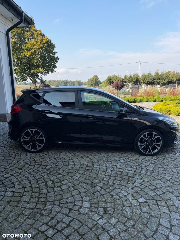 Ford Fiesta - 7
