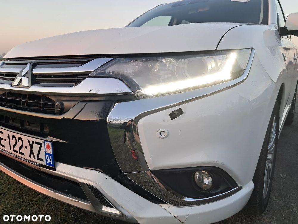 Mitsubishi Outlander 2.4 4WD Spirit - 5