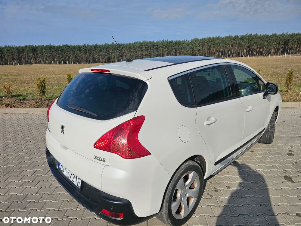 Peugeot 3008 155 THP Allure - 10
