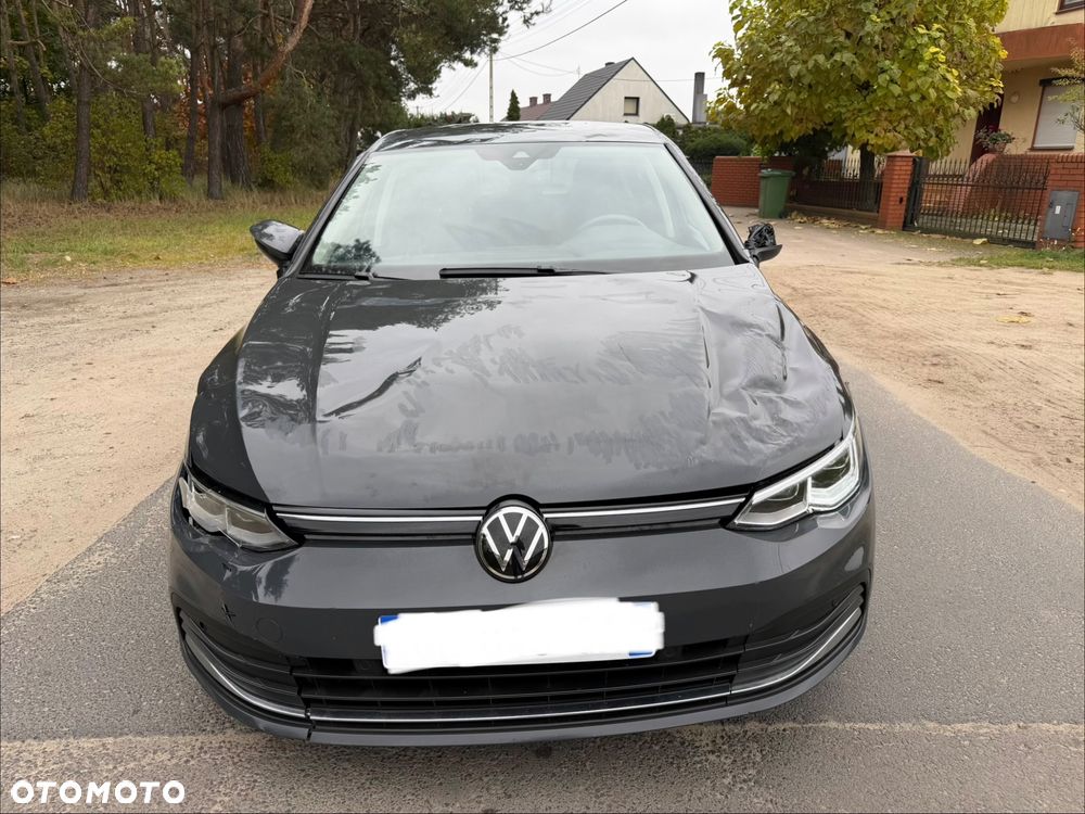 Volkswagen Golf 1.5 eTSI OPF DSG Active - 9