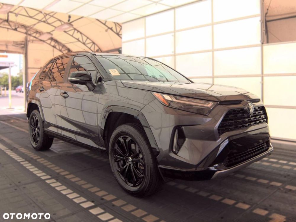 Toyota RAV4 - 2