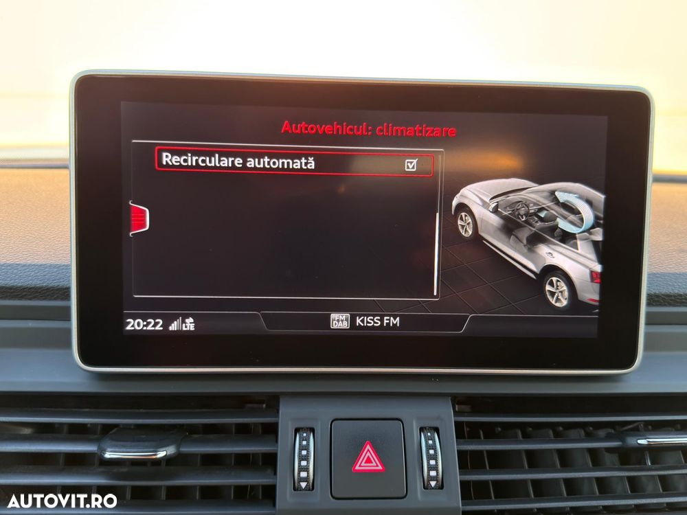 Audi Q5 55 TFSI e quattro S tronic PHEV S Line - 33