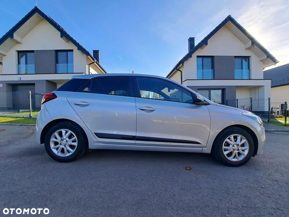 Hyundai i20 YES Plus - 4