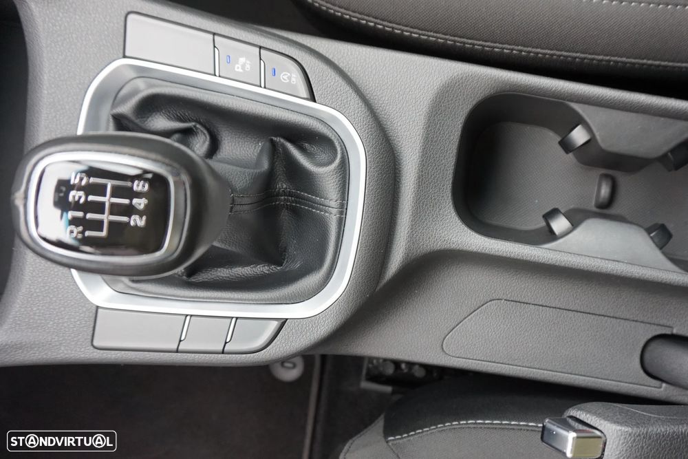 Hyundai i30 1.6 CRDI STyle - 29