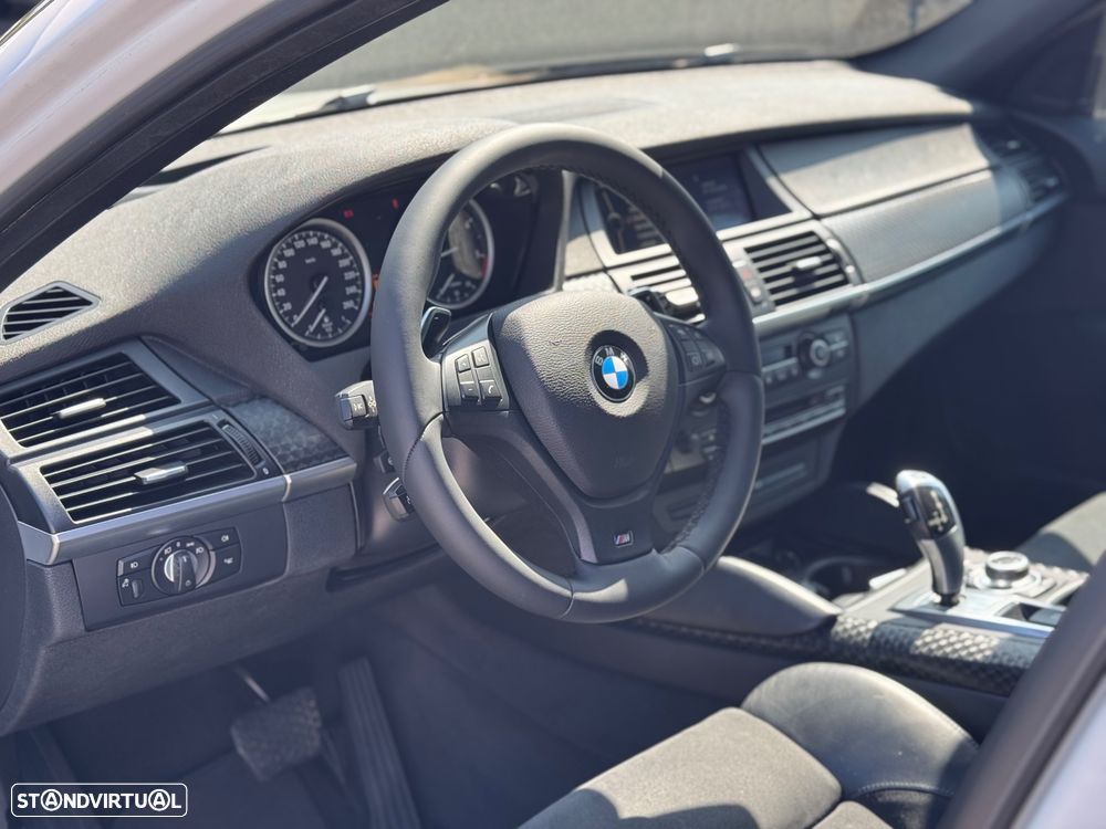 BMW X6 xDrive30d - 11