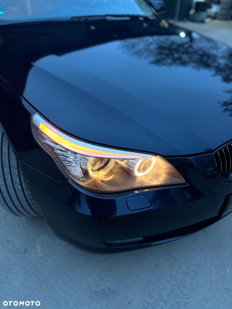 BMW Seria 5 535d Sport-Aut - 35