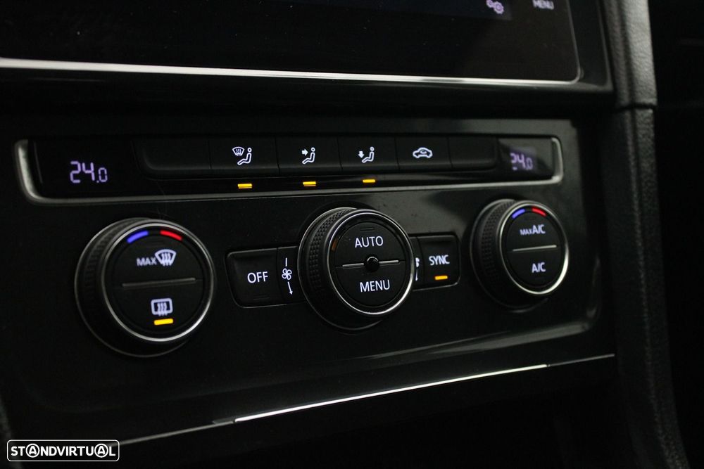 VW Golf Variant 1.6 TDi Confortline - 20