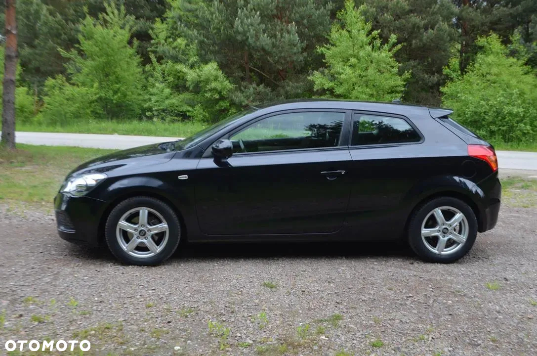 Kia ProCeed Pro_cee'd 1.4 M - 5