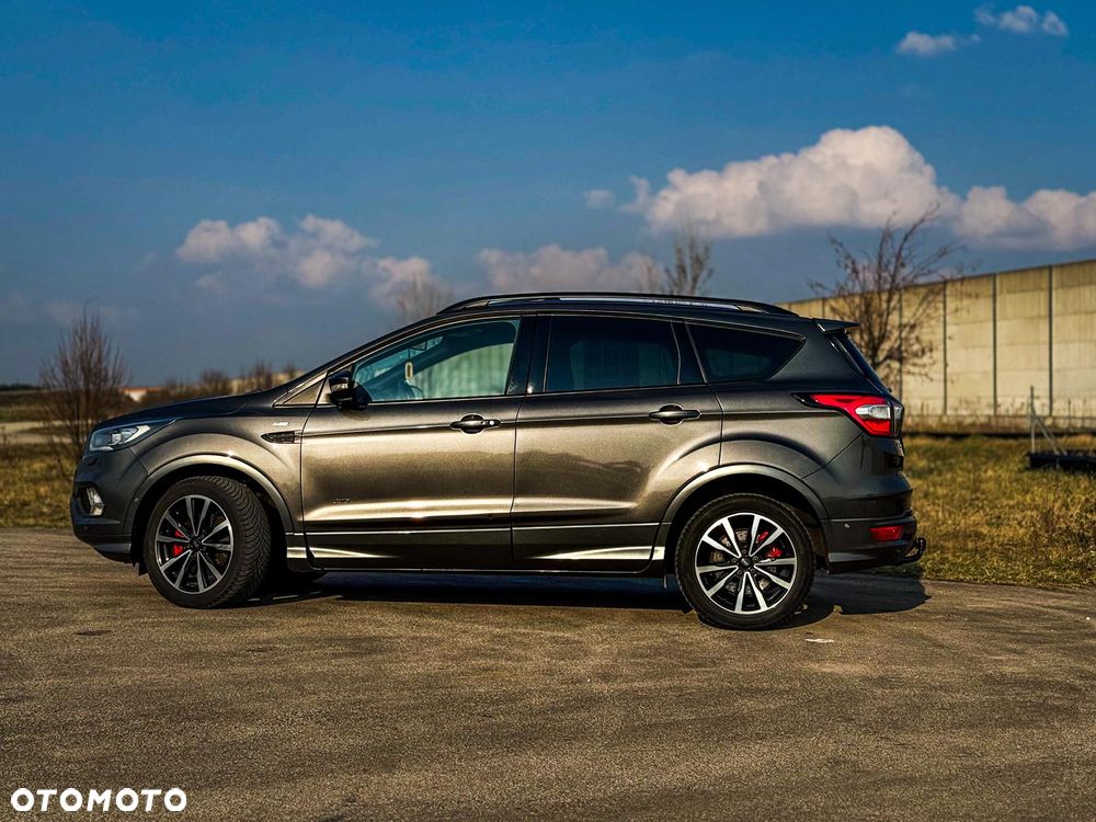 Ford Kuga 2.0 TDCi 4x4 ST-Line - 9