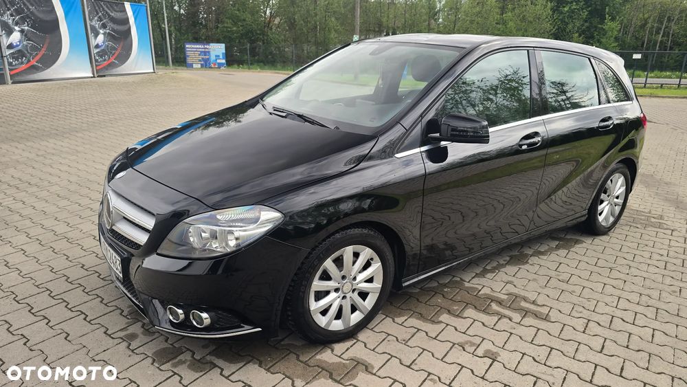 Mercedes-Benz Klasa B 180 (BlueEFFICIENCY) 7G-DCT - 8