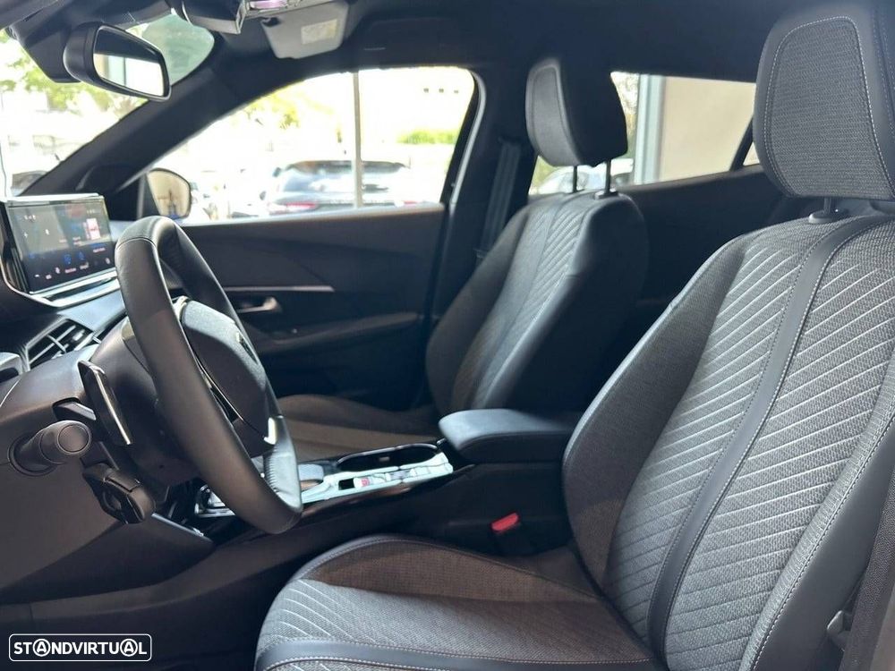 Peugeot 2008 1.2 Hybrid Allure e-DCS6 - 9