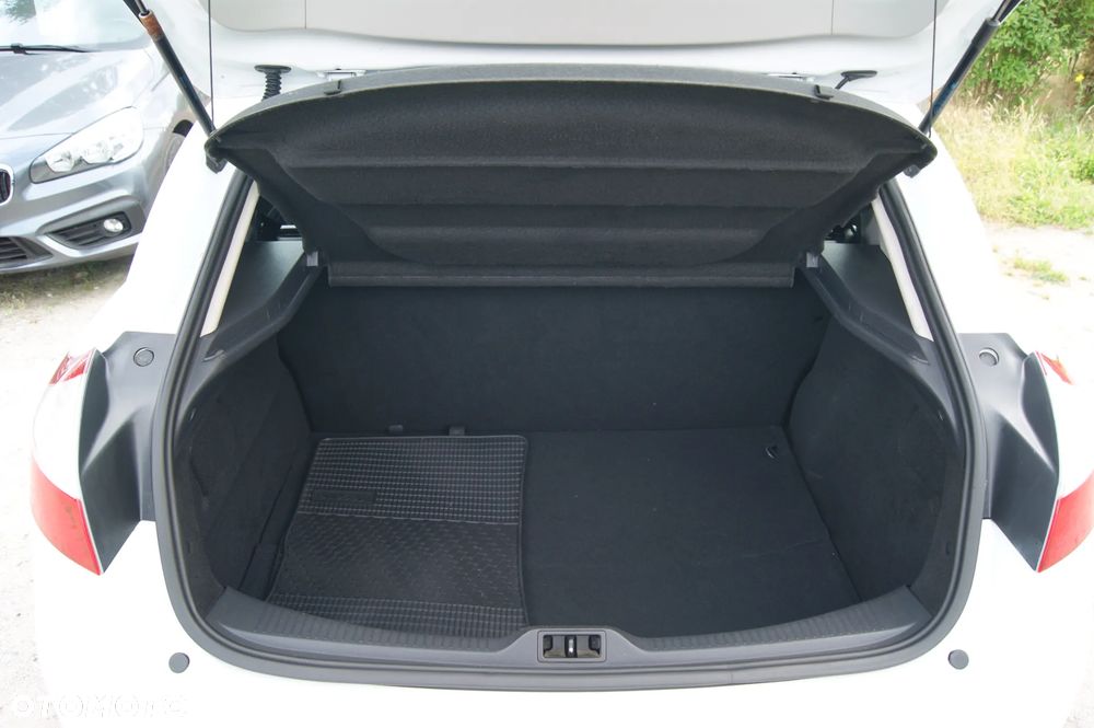 Renault Megane 1.6 16V 100 Authentique - 15