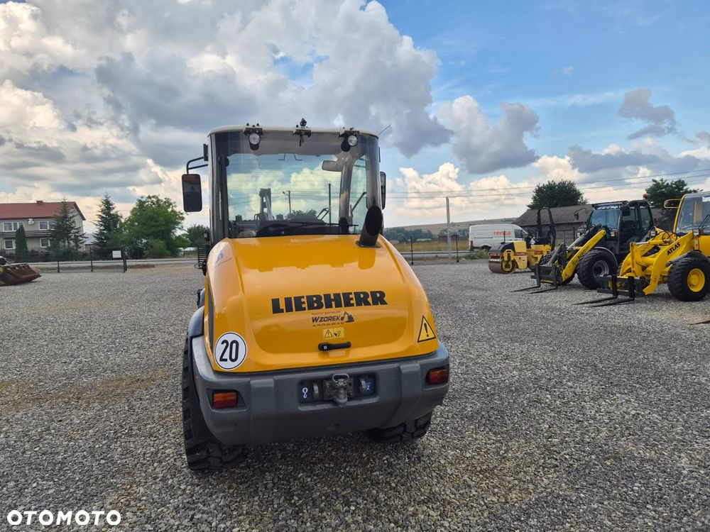 Liebherr L506C - 5