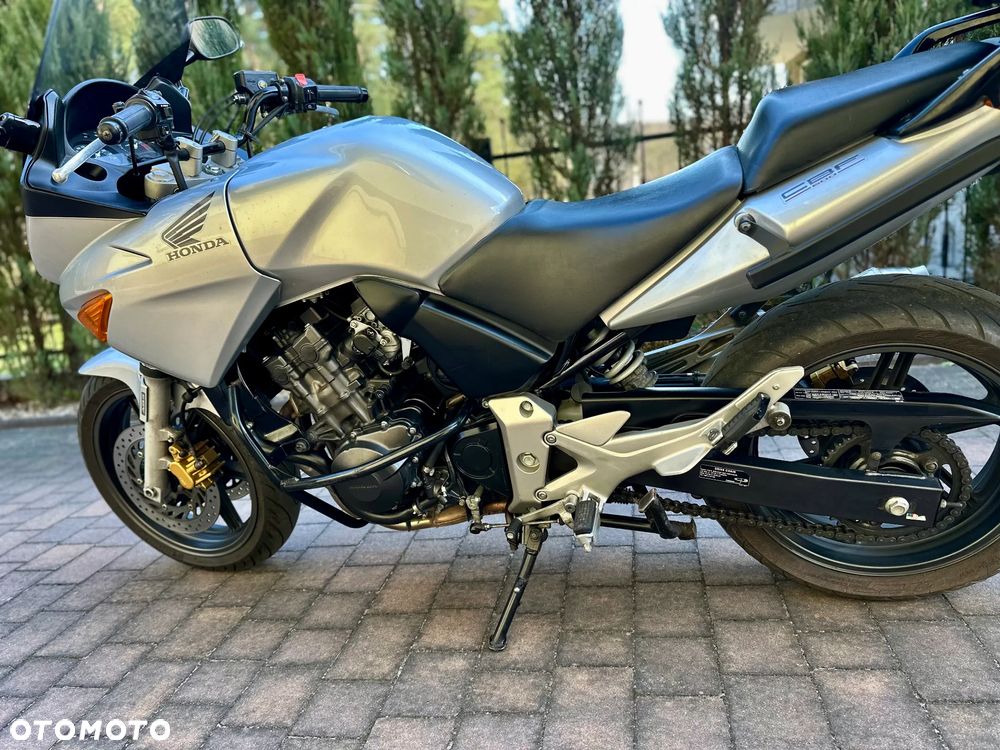 Honda CBF - 11