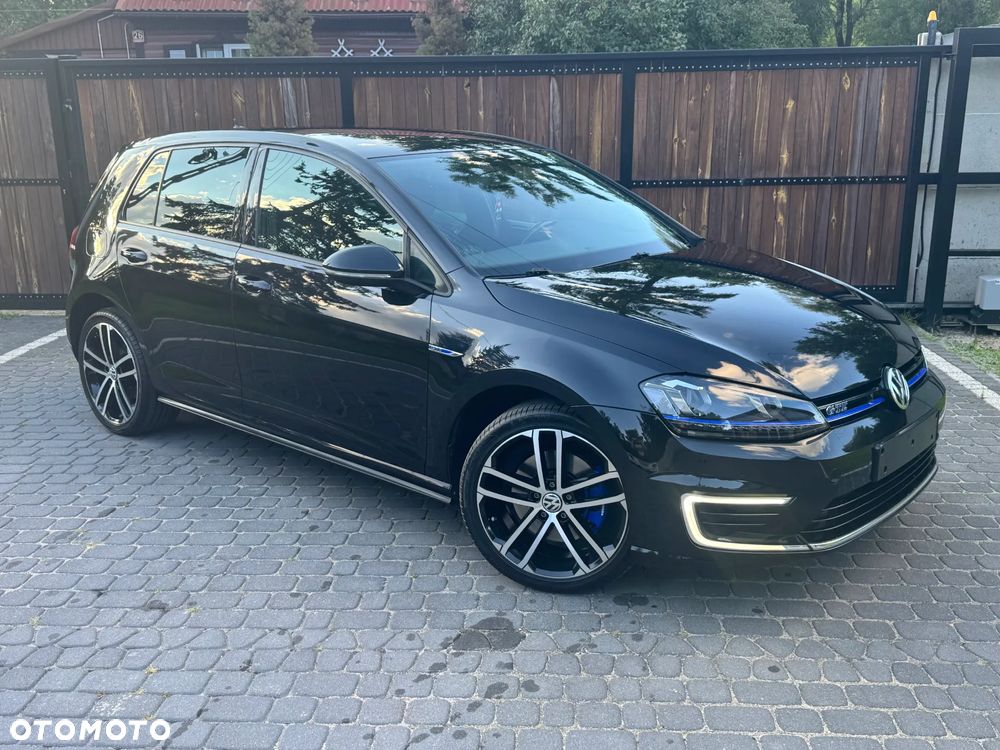 Volkswagen Golf - 5