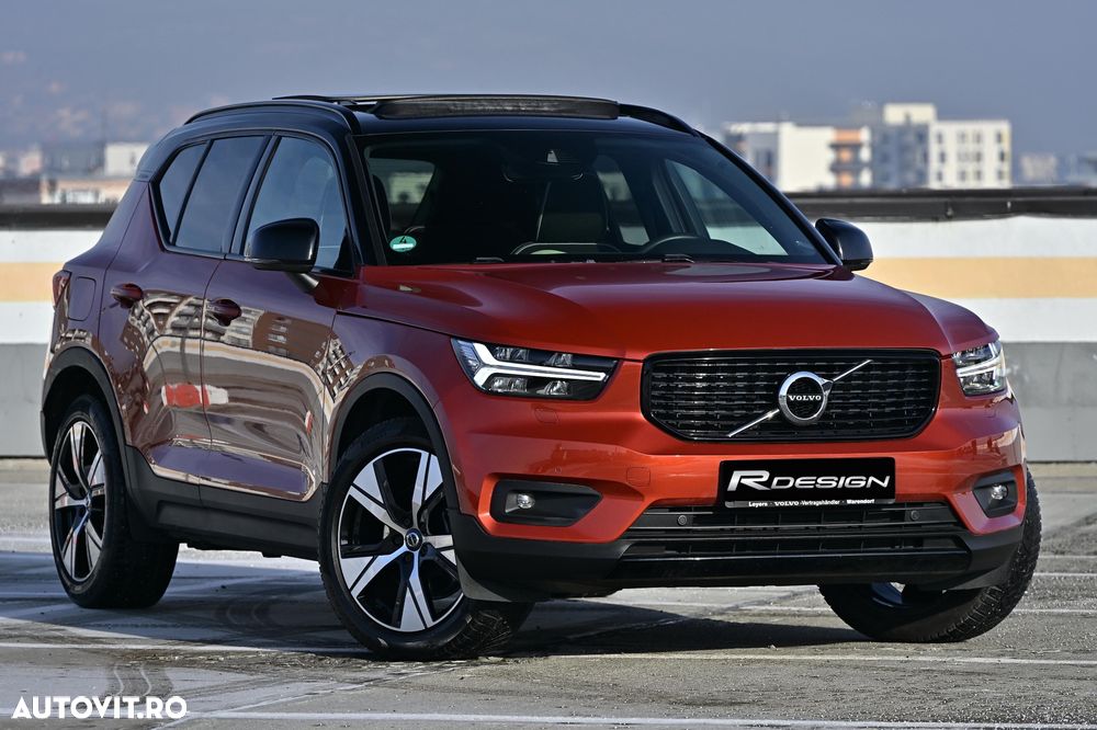 Volvo XC 40 D4 AWD Geartronic R-Design - 1