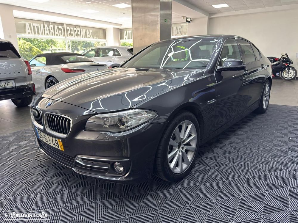 BMW 520 d xDrive Line Luxury Auto - 3