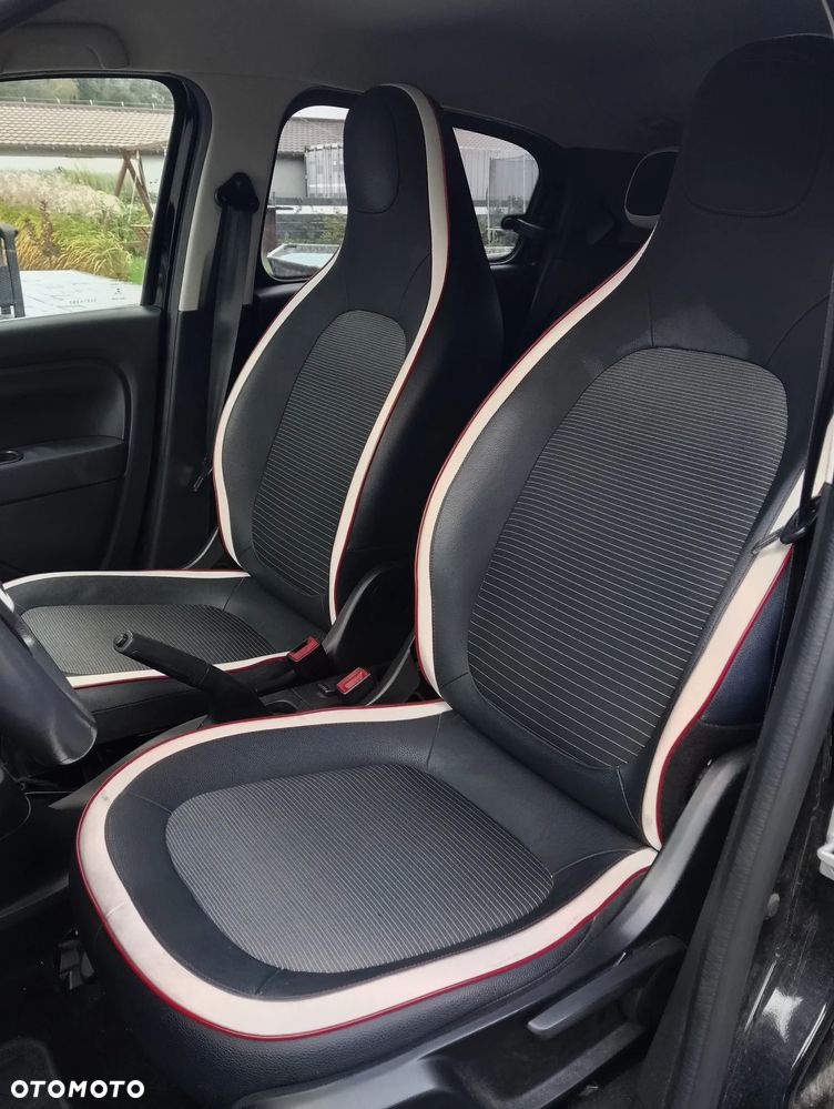 Renault Twingo SCe 70 EDC LIMITED - 11