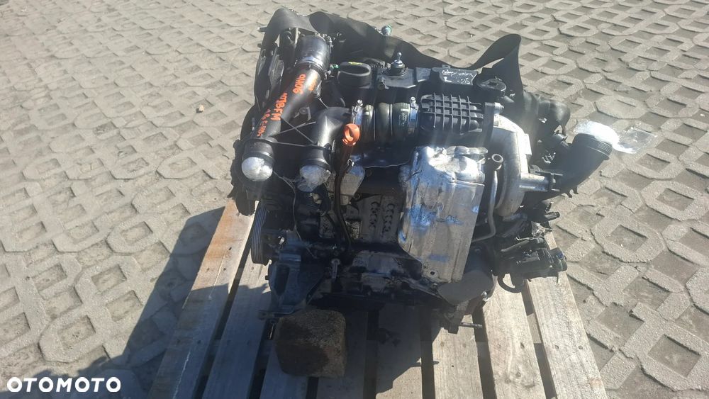 SILNIK 1.6 E-HDI 9H06 10JBFM CITROEN BERLINGO PEUGEOT PARTNER OSPRZĘT BOSCH - 2