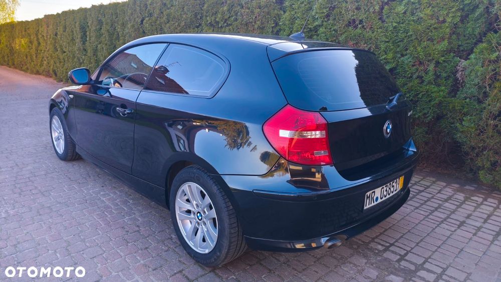 BMW Seria 1 116d DPF Edition Sport - 4