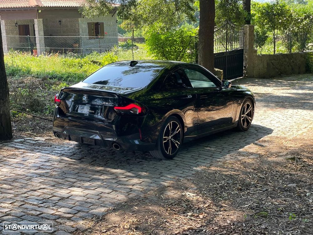 BMW 220 i Coupe Aut. M Sport - 4