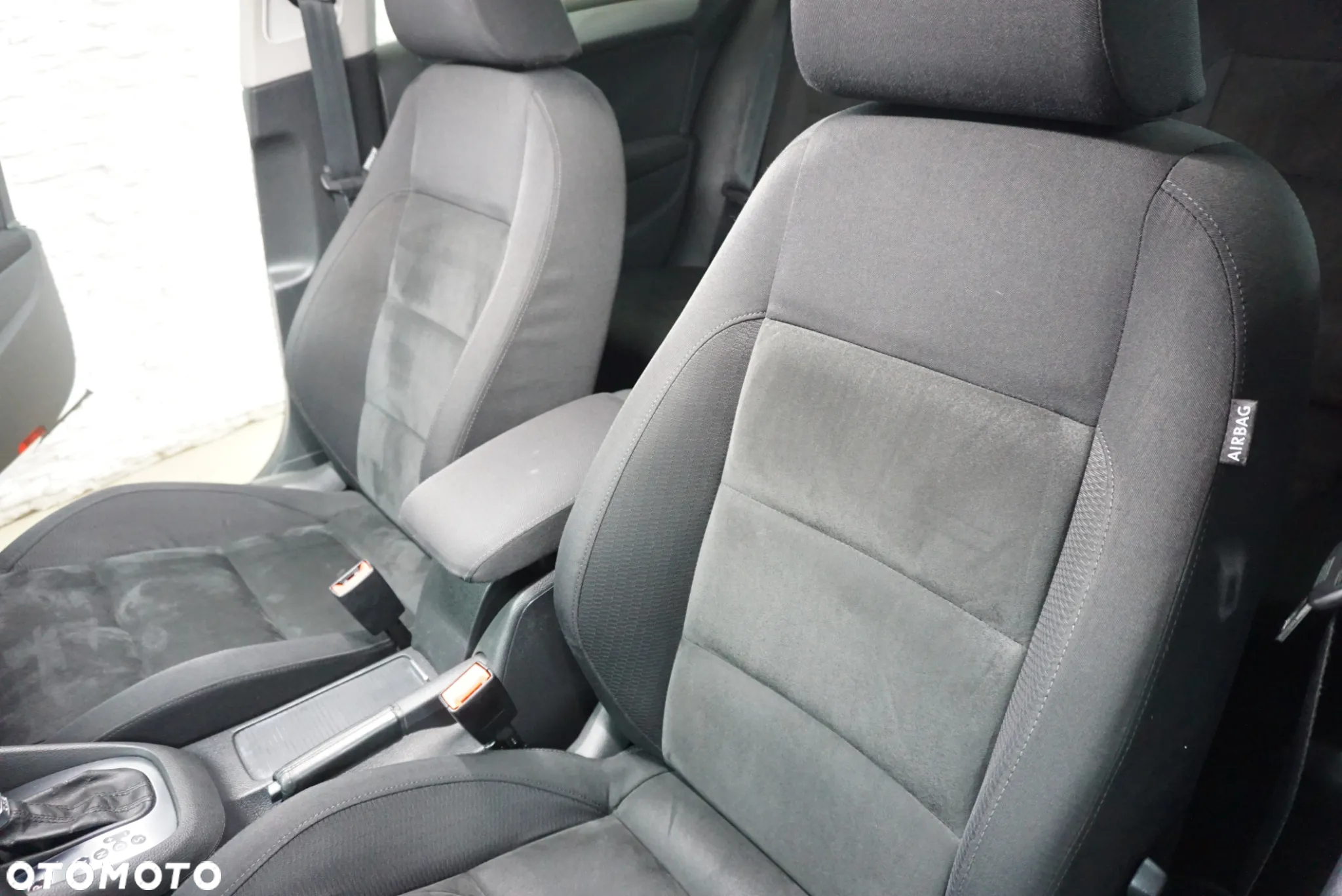 Volkswagen Golf 1.4 TSI DSG Highline - 20