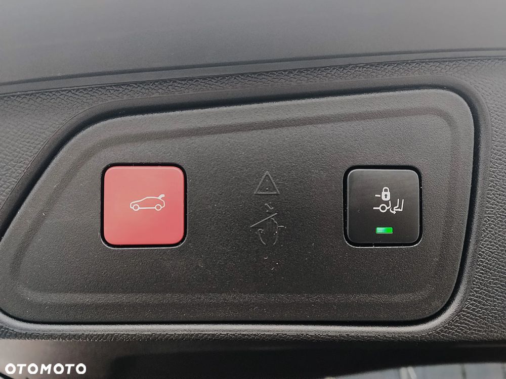 Peugeot 3008 1.5 BlueHDi Allure Pack S&S EAT8 - 30