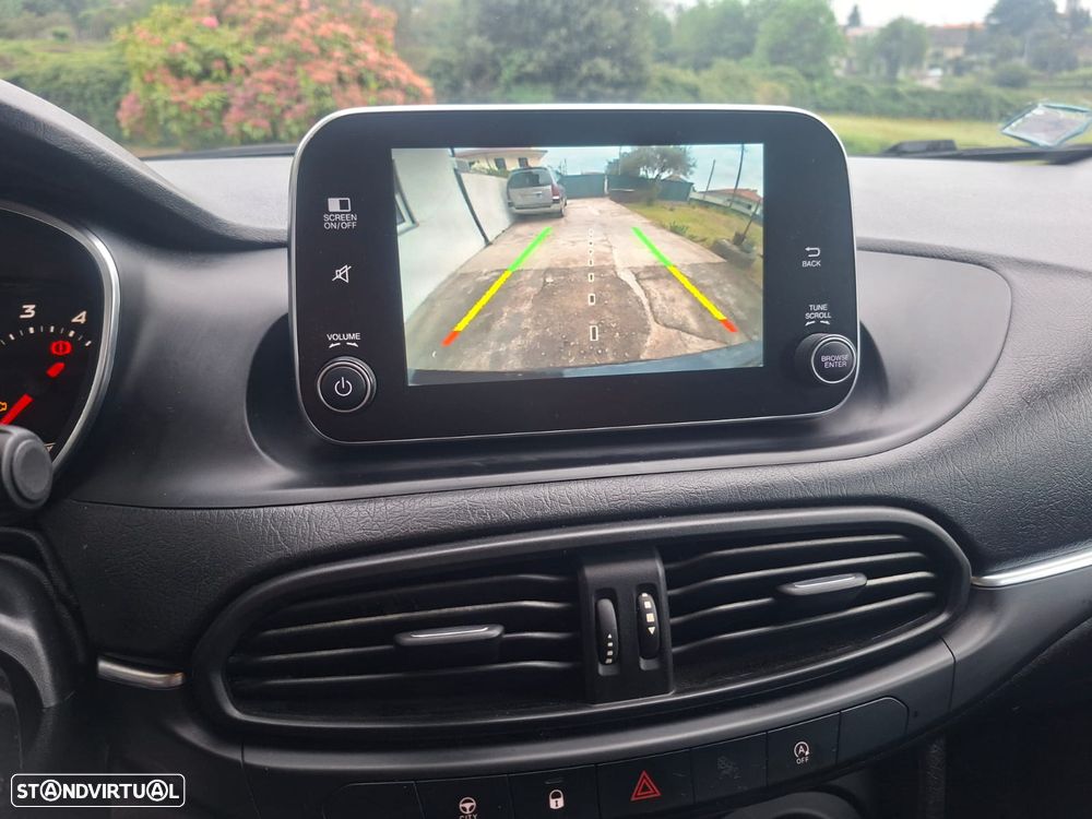 Fiat Tipo Station Wagon 1.6 M-Jet Lounge - 15