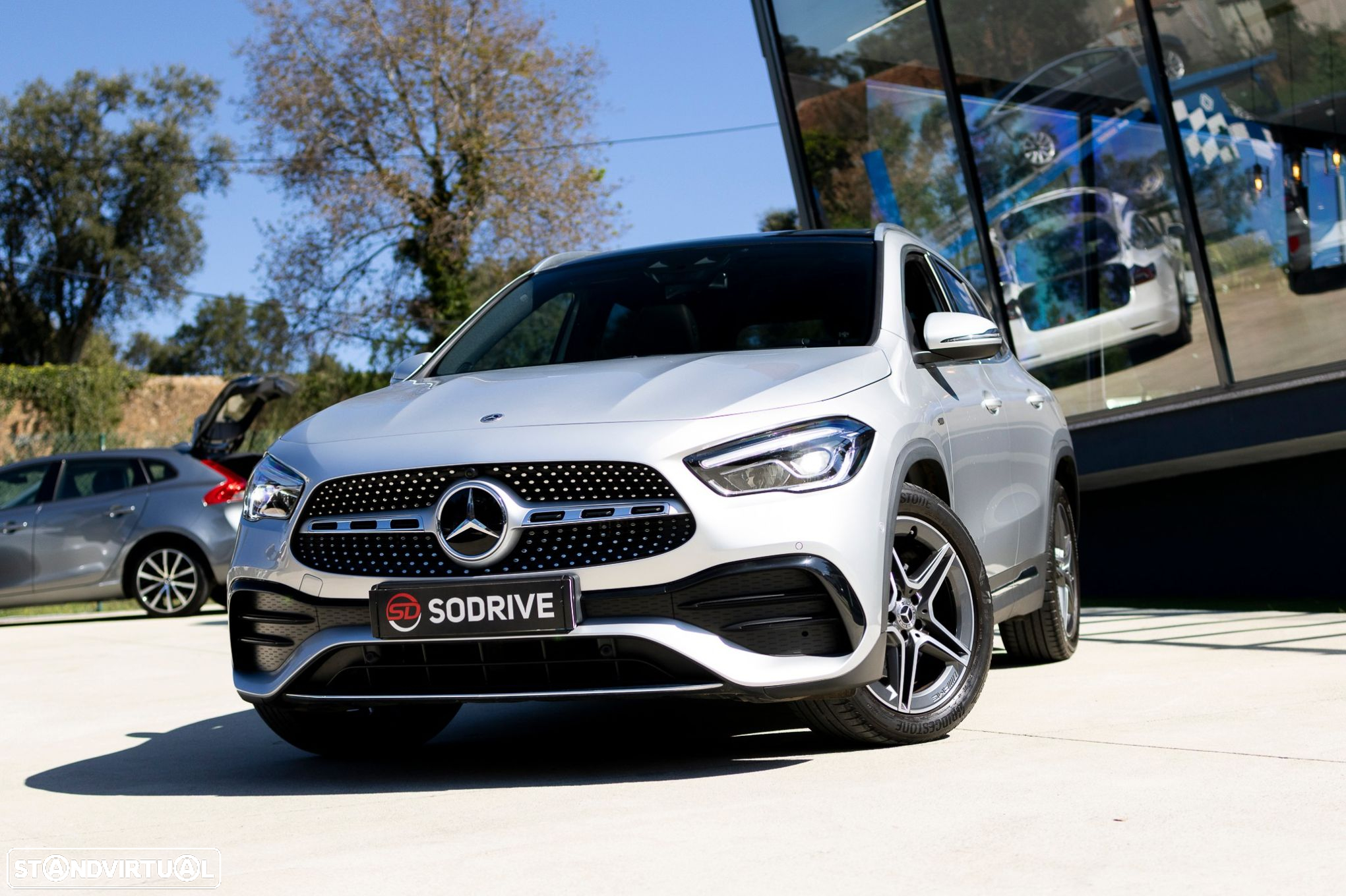 Mercedes-Benz GLA 250 e AMG Line - 5