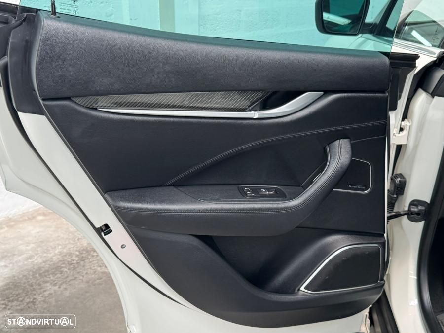 Maserati Levante S Q4 - 50