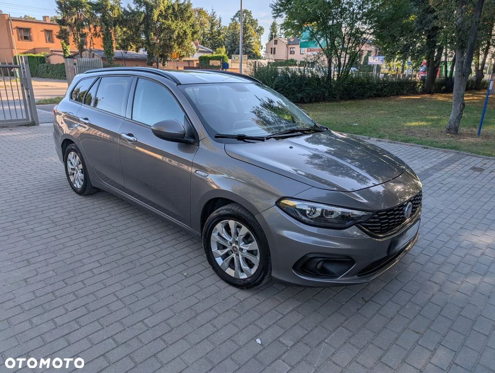 Fiat Tipo 1.4 T-Jet 16v Lounge - 1
