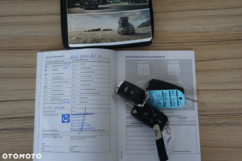 Volkswagen Multivan - 38