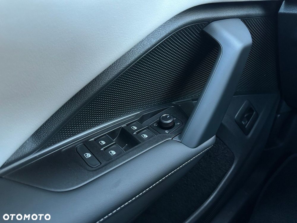 Volkswagen Tiguan - 25