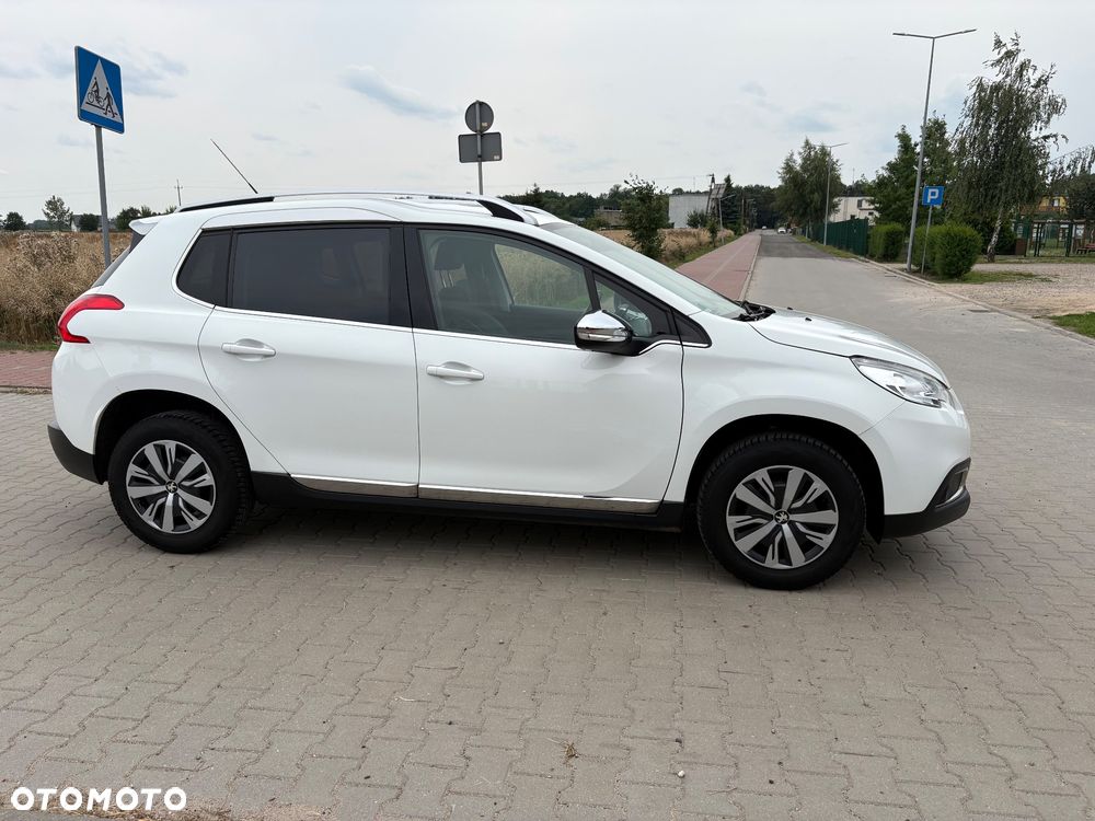 Peugeot 2008 - 4