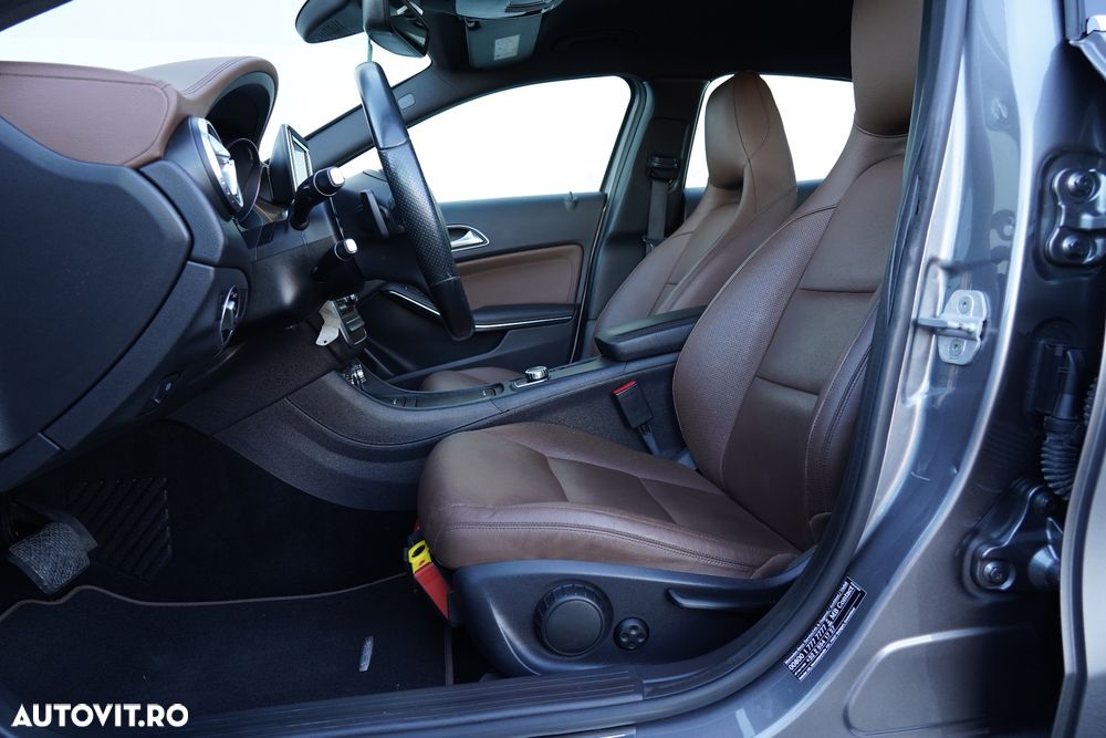 Mercedes-Benz GLA 220 d 4MATIC 7G-DCT Urban - 13