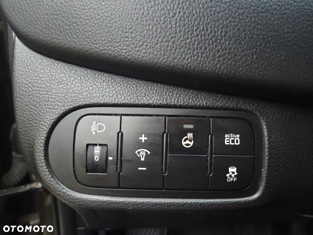 Kia Carens 1.7 CRDi L - 20