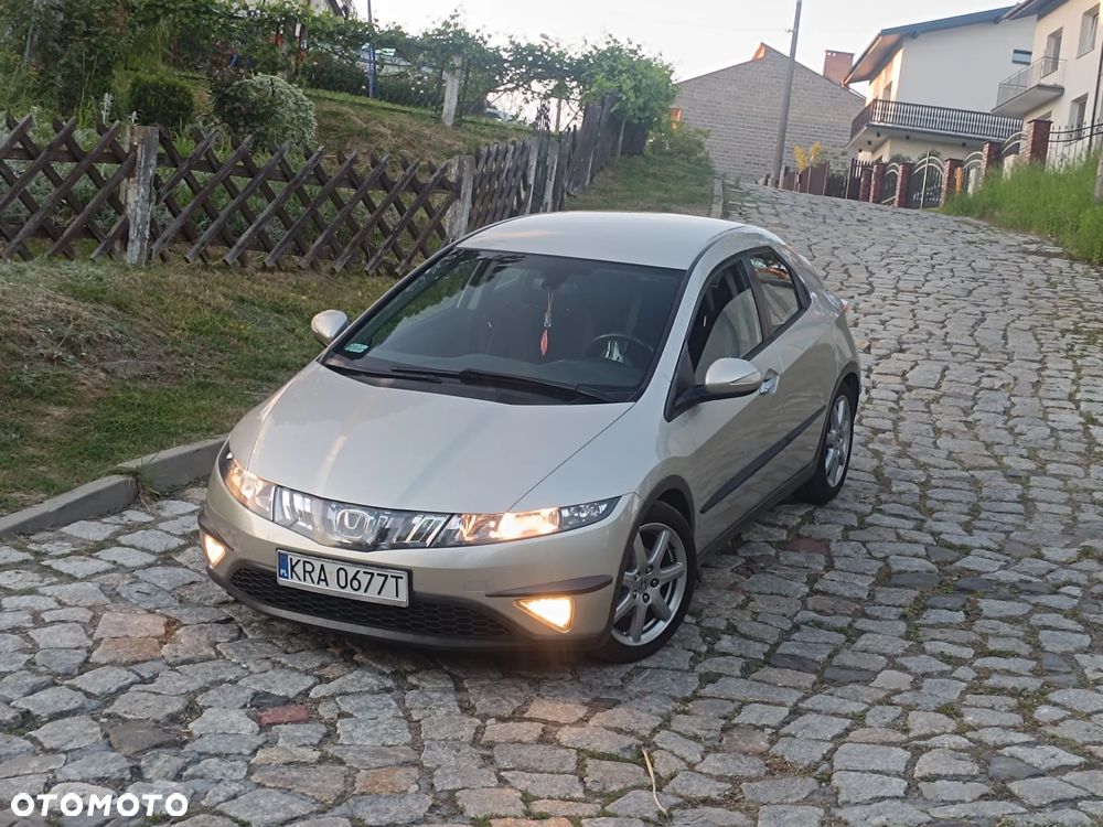 Honda Civic 1.8 Comfort - 2