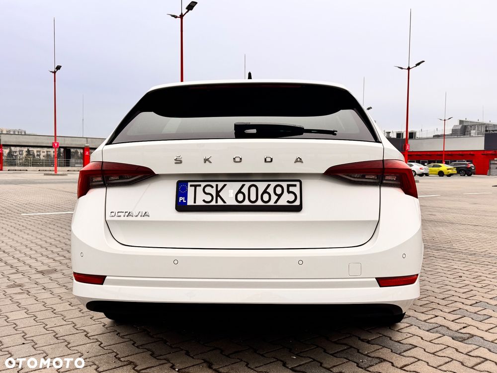 Skoda Octavia 2.0 TDI DSG First Edition - 8