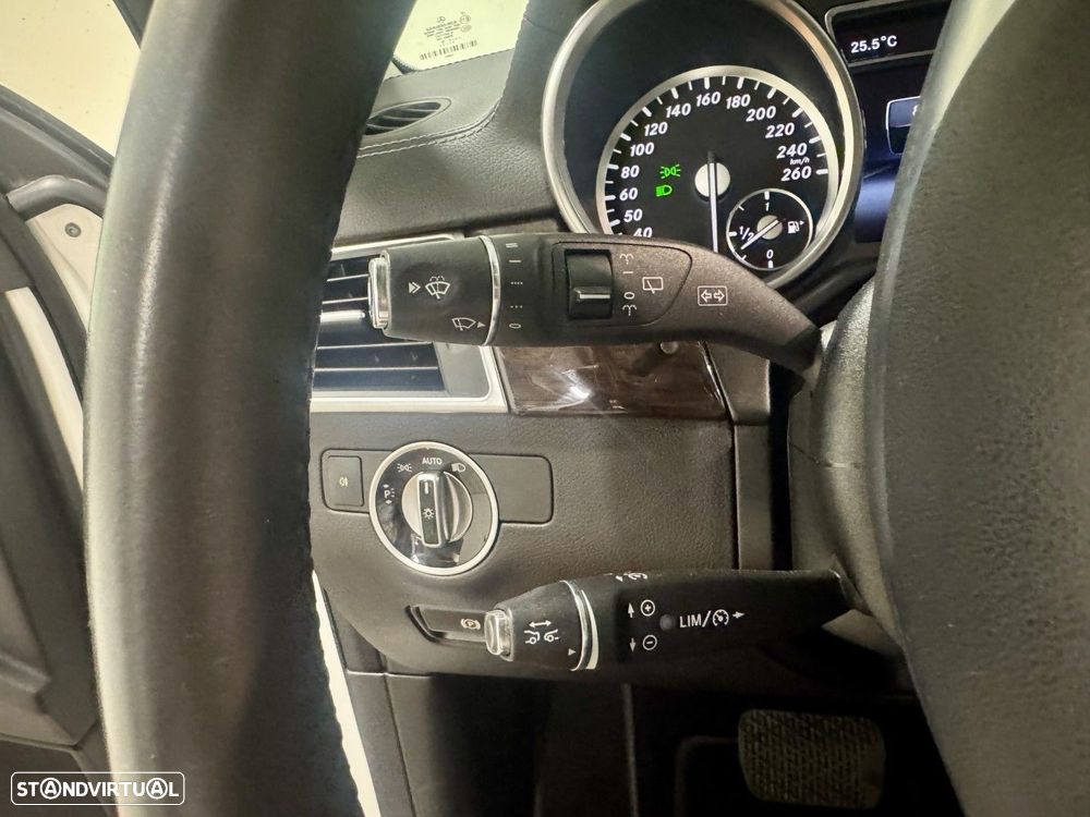 Mercedes-Benz GL 350 BlueTEC 4-Matic - 26