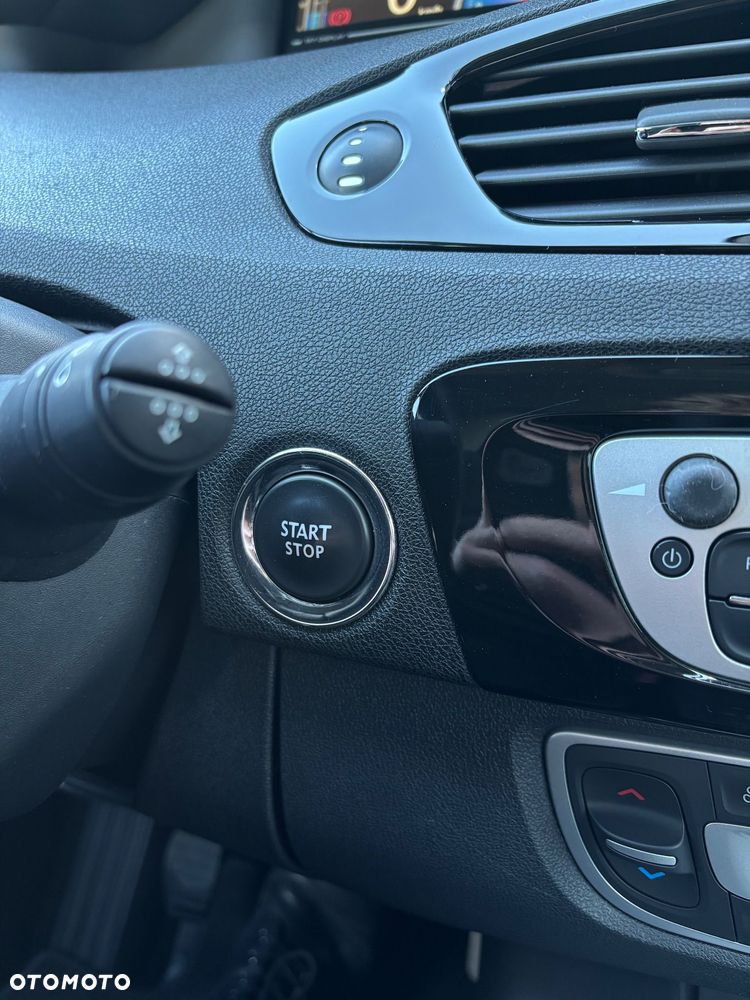 Renault Scenic Energy dCi 130 Start & Stop Bose Edition - 22