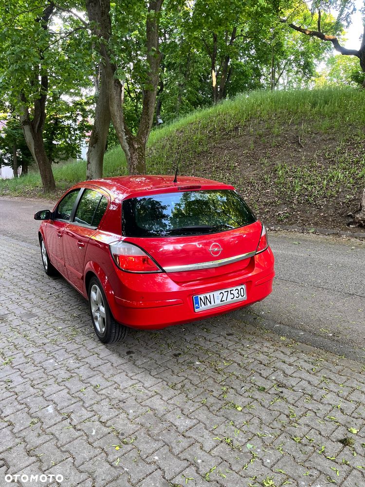Opel Astra - 4