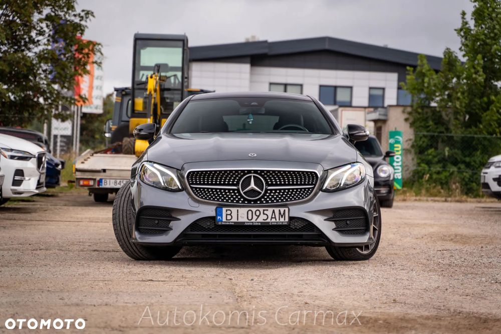 Mercedes-Benz Klasa E 200 4-Matic 9G-TRONIC - 3