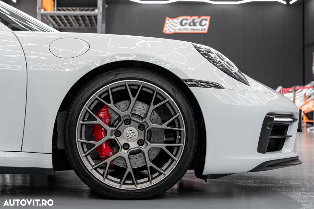Porsche 911 Carrera 4S PDK - 9