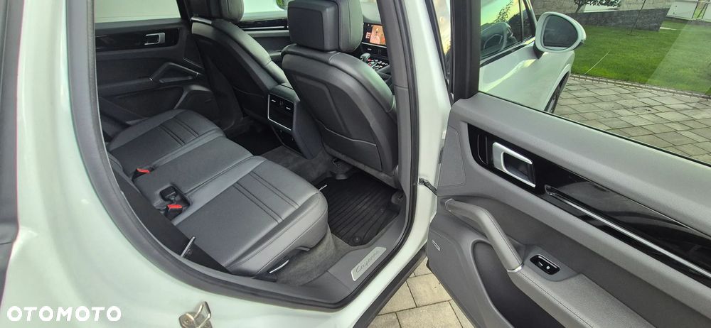 Porsche Cayenne Tiptronic S - 31