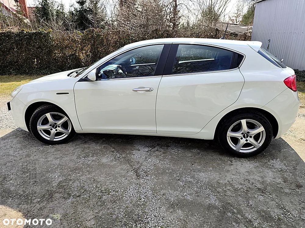Alfa Romeo Giulietta 1.6 JTDM 16V Turismo - 26